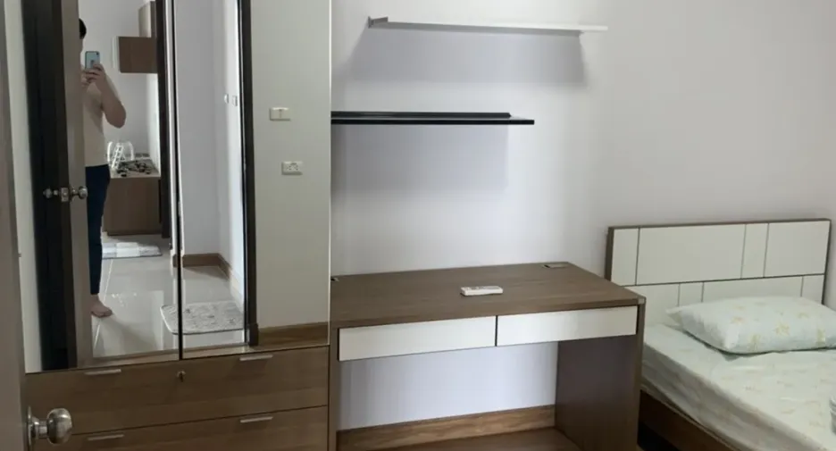 For rent 2 bedrooms condo in Bang Kho Laem, Bangkok