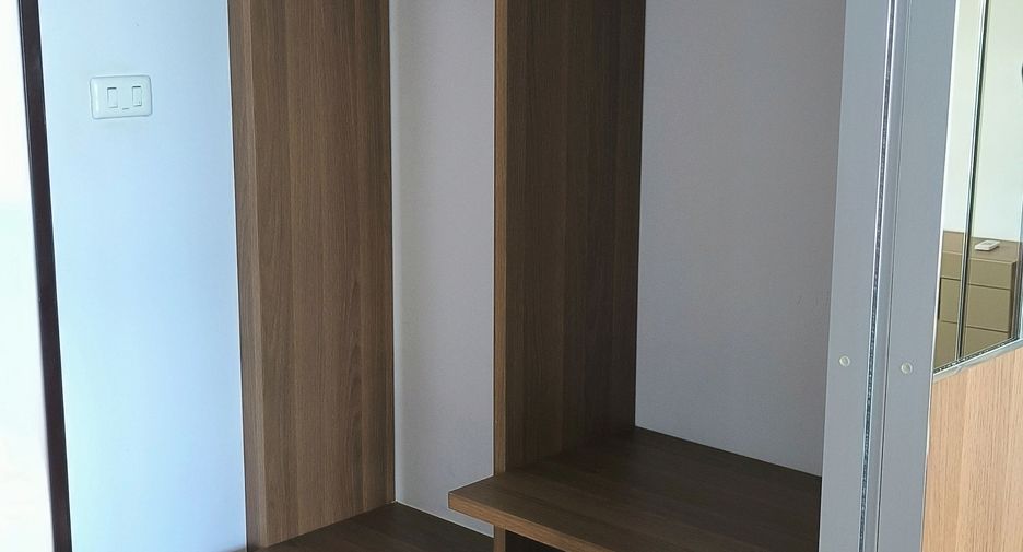 For rent 2 bedrooms condo in Bang Kho Laem, Bangkok
