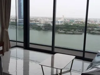 Condo en alquiler de 2 habitaciones en Bang Kho Laem, Bangkok