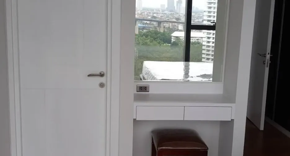 For rent 2 bedrooms condo in Bang Kho Laem, Bangkok