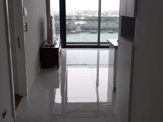 Condo en alquiler de 2 habitaciones en Bang Kho Laem, Bangkok