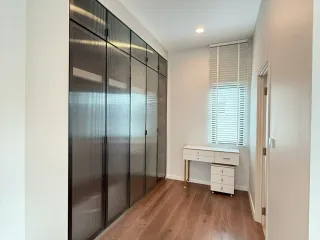 For rent 4 bedrooms house in Khan Na Yao, Bangkok