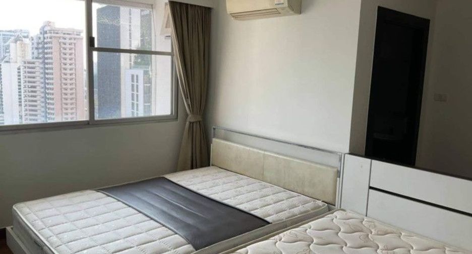 For rent 3 bedrooms condo in Watthana, Bangkok