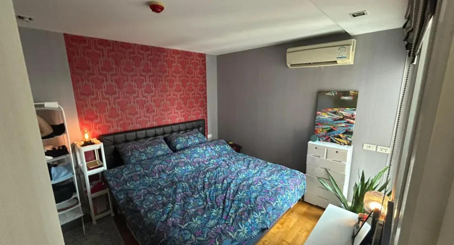 For rent 1 bed condo in Watthana, Bangkok
