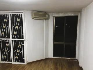 出租 4 卧室 联排别墅 在 Lat Phrao, 曼谷