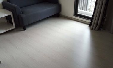 Condo en alquiler de 1 habitaciones en Huai Khwang, Bangkok