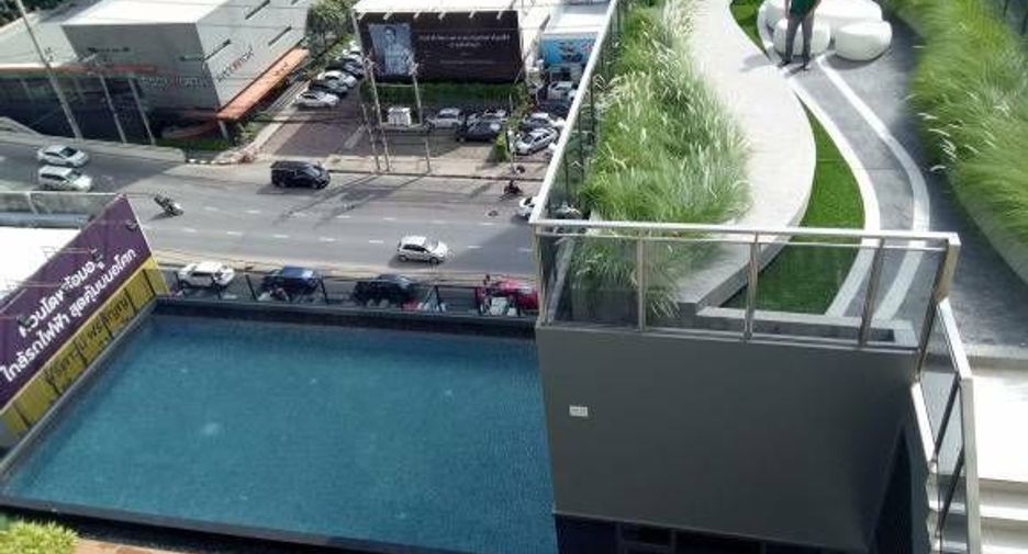 Wohnung zur Miete mit 1 Zimmer in Huai Khwang, Bangkok