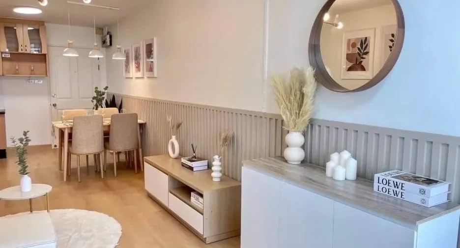 For rent 2 bedrooms condo in Din Daeng, Bangkok