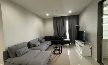 Condo en alquiler de 2 habitaciones en Yan Nawa, Bangkok
