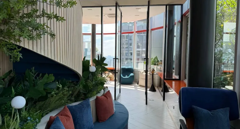 For rent 1 bed condo in Khlong Toei, Bangkok