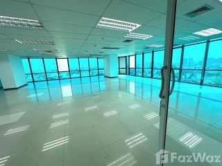Büro zur Miete in Huai Khwang, Bangkok