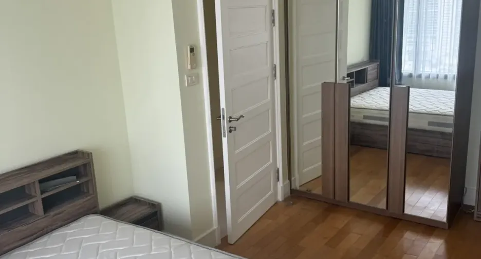 For rent 2 bedrooms condo in Khlong Toei, Bangkok