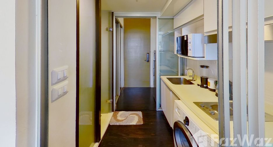 For rent 1 bed condo in Khlong Toei, Bangkok