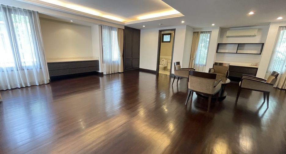 For rent 4 ベッドルーム house in Khlong Toei, Bangkok