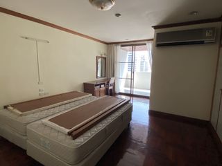 Apartment zur Miete mit 3 Zimmer in Watthana, Bangkok
