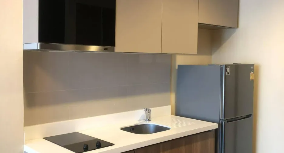 For rent 1 bed condo in Sathon, Bangkok