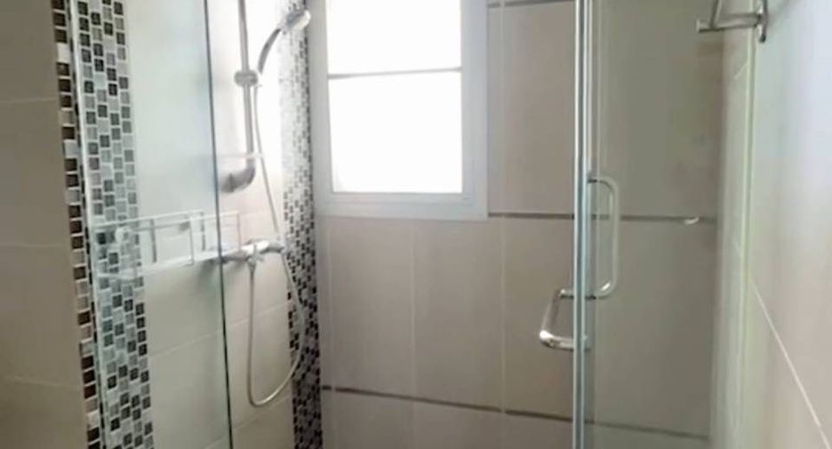 For rent 2 bedrooms condo in Sathon, Bangkok