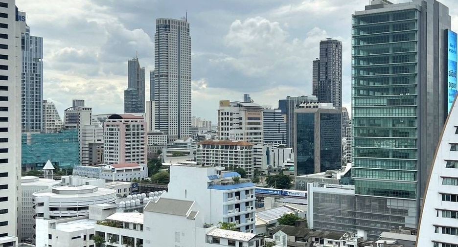 For rent 2 bedrooms condo in Sathon, Bangkok