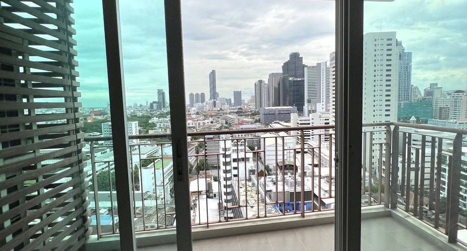 For rent 2 bedrooms condo in Sathon, Bangkok