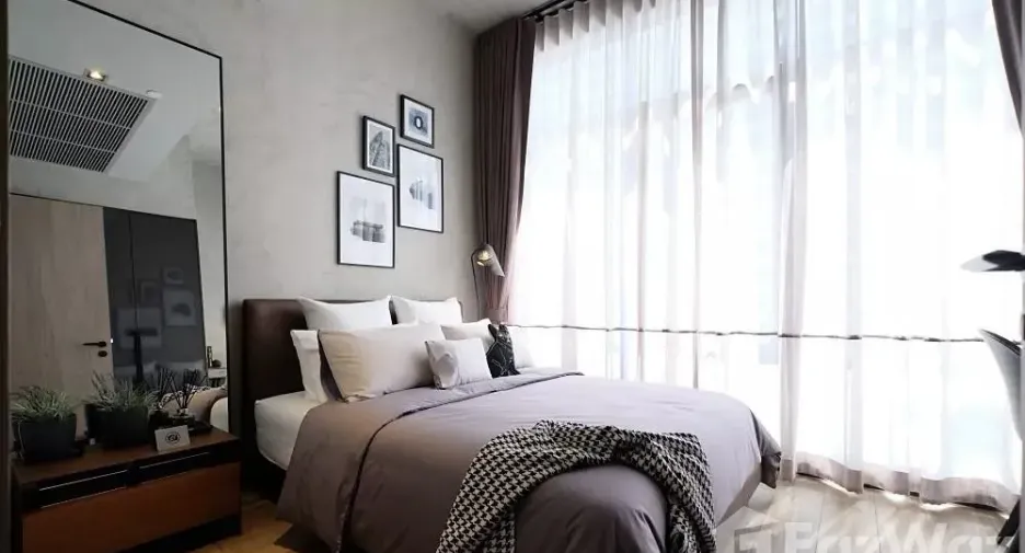 For rent 2 bedrooms condo in Watthana, Bangkok