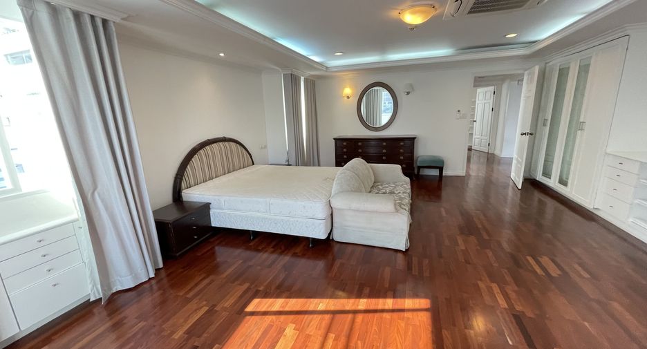 Apartamento en alquiler de 3 habitaciones en Watthana, Bangkok