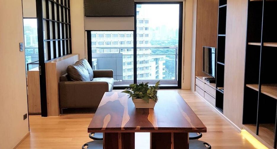 For rent 2 bedrooms condo in Bang Rak, Bangkok