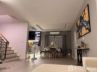 出租 4 卧室 独立屋 在 Bang Khun Thian, 曼谷