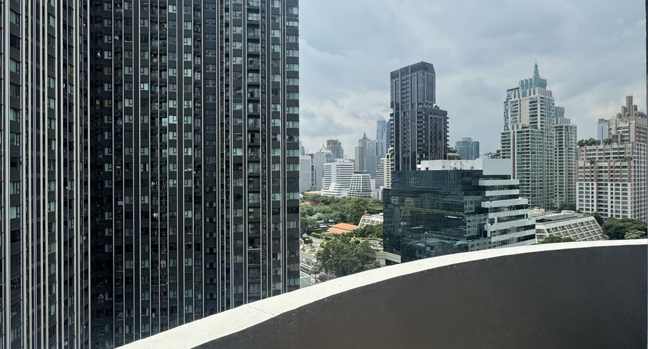 Wohnung zur Miete mit 2 Zimmer in Watthana, Bangkok