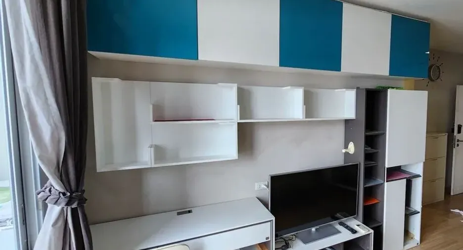 For rent 2 bedrooms condo in Pathum Wan, Bangkok