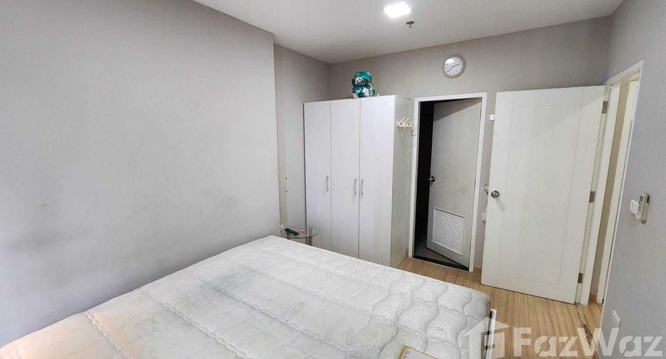 For rent 2 bedrooms condo in Pathum Wan, Bangkok