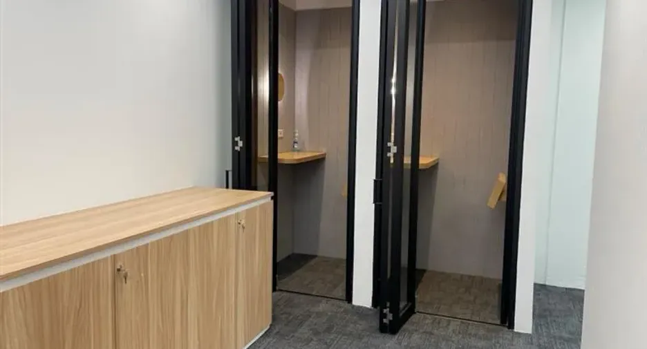 For rent office in Pathum Wan, Bangkok