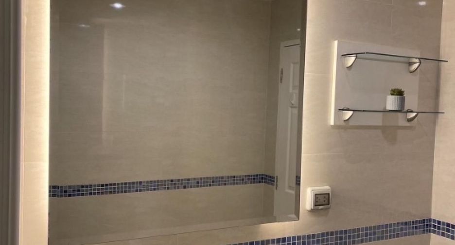 Wohnung zur Miete mit 2 Zimmer in Khlong Toei, Bangkok