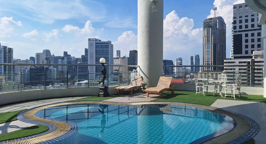 Wohnung zur Miete mit 4 Zimmer in Khlong Toei, Bangkok