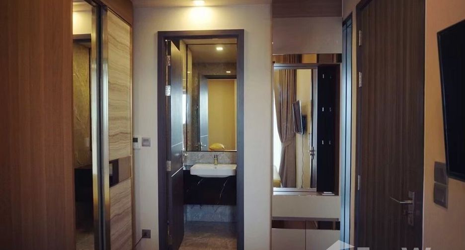 For rent 1 bed condo in Khlong Toei, Bangkok