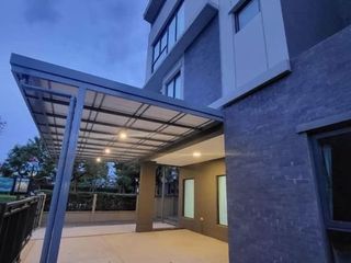 For rent 4 bedrooms house in Khan Na Yao, Bangkok