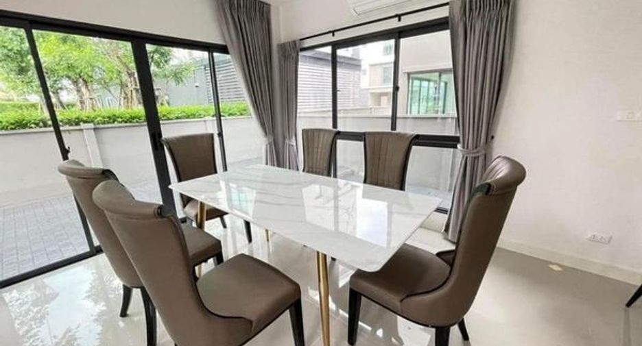 For rent 4 bedrooms house in Khan Na Yao, Bangkok
