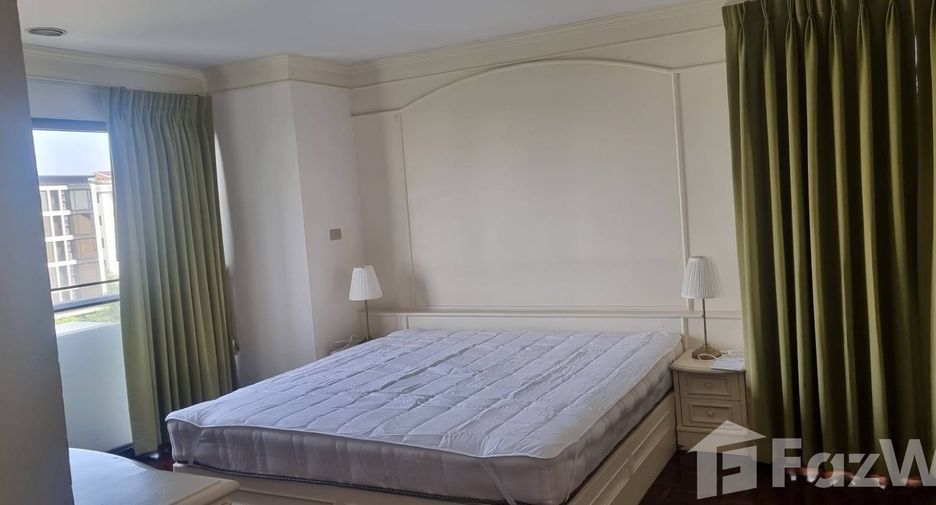 For rent 2 bedrooms apartment in Watthana, Bangkok