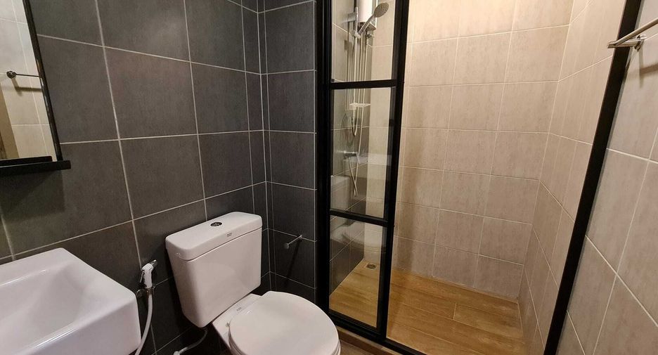 For rent 1 bed condo in Bang Kapi, Bangkok