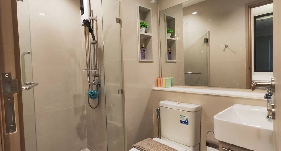 For rent 1 bed condo in Thon Buri, Bangkok
