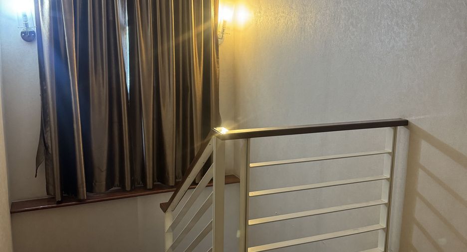 Аренда 3 спальни дом в Тхунг Кхру, Бангкок
