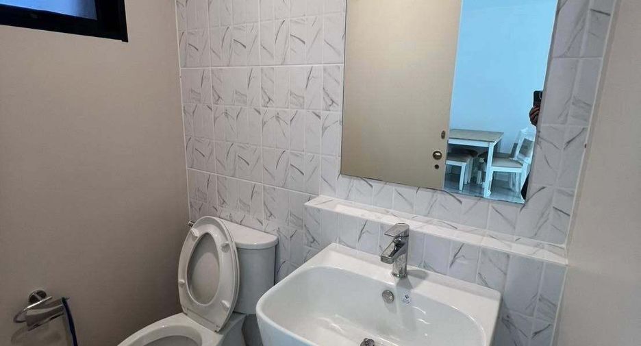 For rent 3 bedrooms house in Prawet, Bangkok