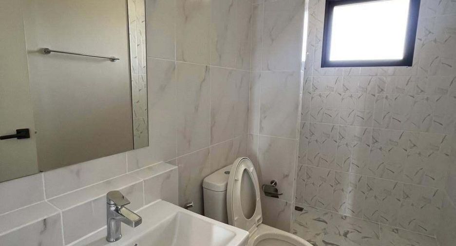 For rent 3 bedrooms house in Prawet, Bangkok