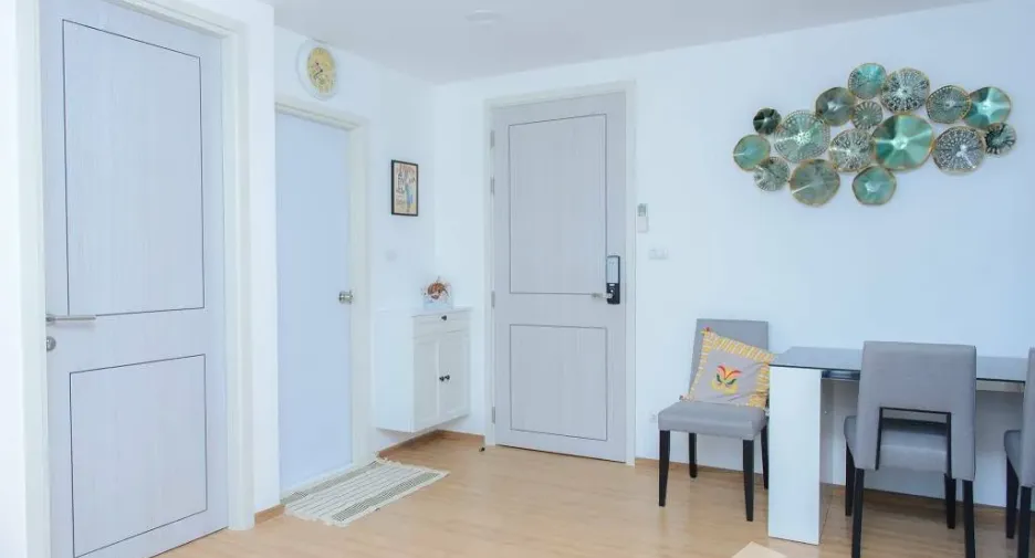 For rent 2 bedrooms condo in Bang Kho Laem, Bangkok