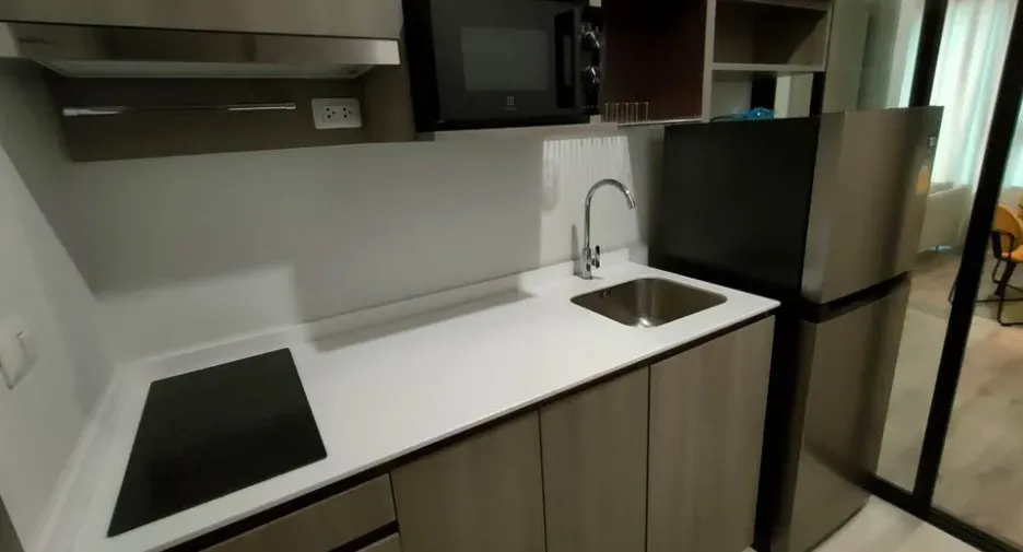 For rent 2 bedrooms condo in Chatuchak, Bangkok
