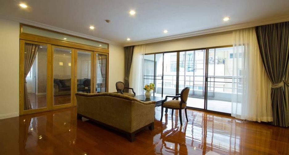 Wohnung zur Miete mit 3 Zimmer in Watthana, Bangkok