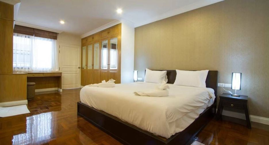 Wohnung zur Miete mit 3 Zimmer in Watthana, Bangkok