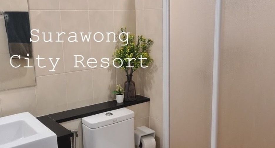 For rent 2 bedrooms condo in Bang Rak, Bangkok