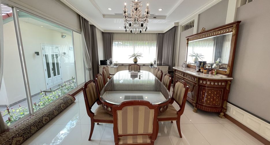 For rent 5 ベッドルーム house in Mueang Samut Prakan, Samut Prakan