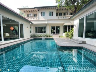 Casa en alquiler de 5 habitaciones en Mueang Samut Prakan, Samut Prakan