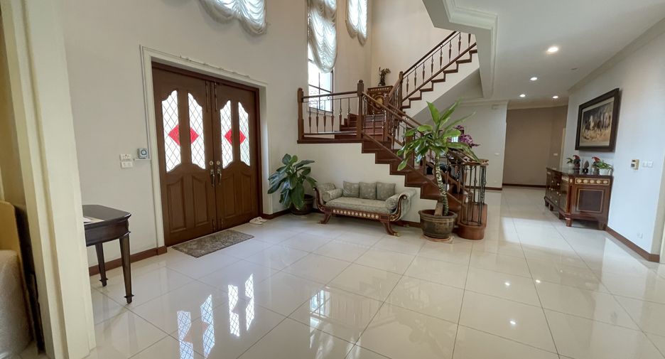 For rent 5 ベッドルーム house in Mueang Samut Prakan, Samut Prakan
